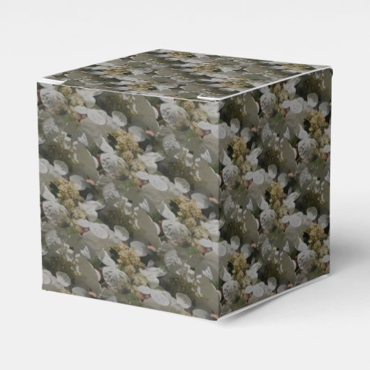 Witte kantkap Hydrangeabloemen Bedankdoosjes (Voorkant Zijde)