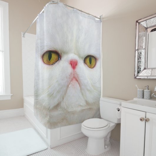 Witte kat douchegordijn (In situ)