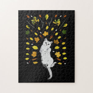 Witte kat met herfstbladeren legpuzzel