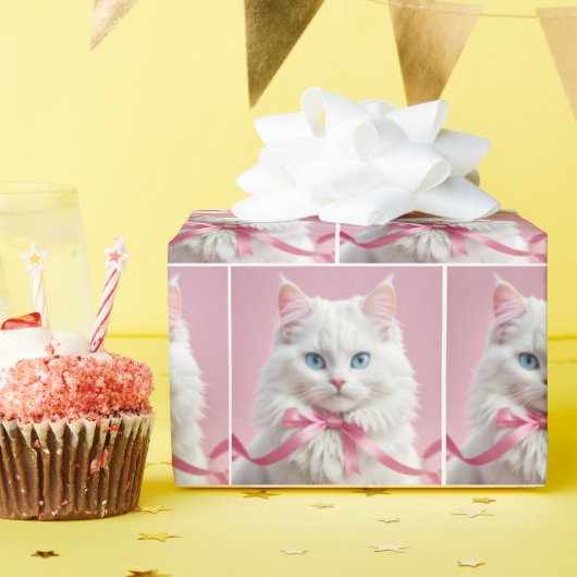 Witte Kat met Roze Boog Cadeaupapier (Verjaardagsfeest)