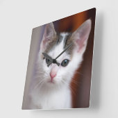 Witte Kat Vierkante Klok (Hoek)