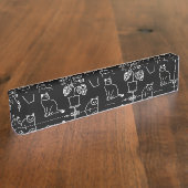 Witte katten op zwart naambordje (Zijkant)