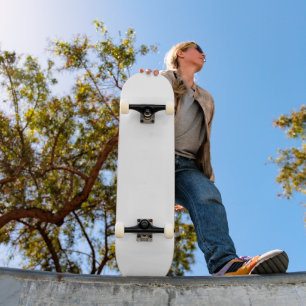 Witte klassieke effen en eenvoudige effen kleur skateboard
