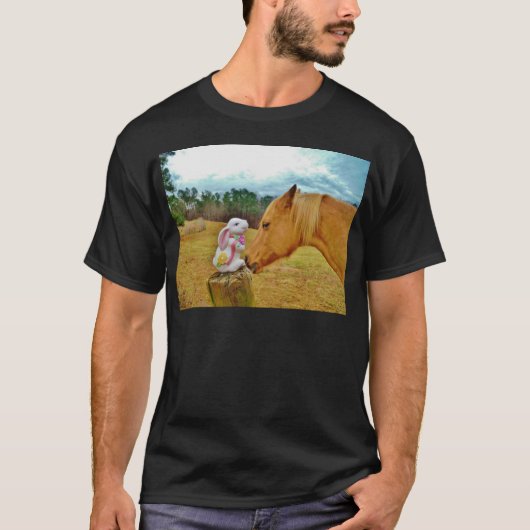 Witte konijn en Gele Paarden T-shirt (Voorkant)
