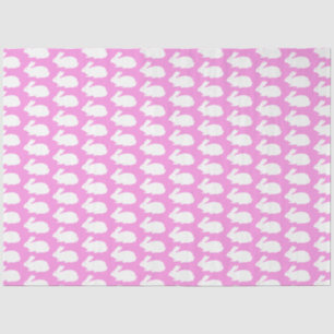 Witte konijnenpatroon op roze tissuepapier