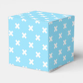 Witte kruisstiften op babyblauw bedankdoosjes (Achterkant)