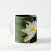 Witte Lotus Bloemfotografie Mok (Voorkant links)