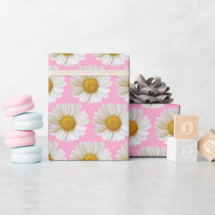 Witte Madeliefjes Patroon op Roze Achtergrond Cadeaupapier
