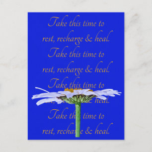 Witte madeliefjesbloem op blauwe canvas Tijd om te Briefkaart