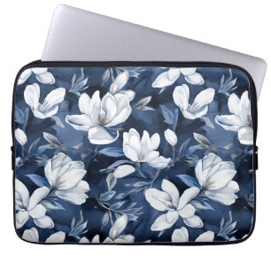 Witte Magnolia bloemen, blauwe achtergrond Laptop Sleeve