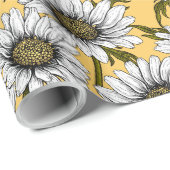 Witte maissoorten, wilde bloemen op geel cadeaupapier (Rol Hoek)