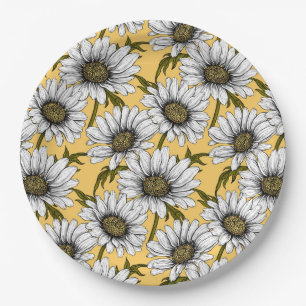 Witte maissoorten, wilde bloemen op geel papieren bordje
