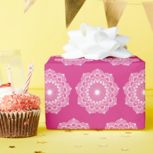 Witte Mandala op Roze Achtergrond Cadeaupapier
