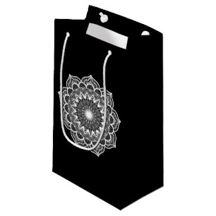 Witte Mandala op Zwarte Achtergrond Klein Cadeauzakje