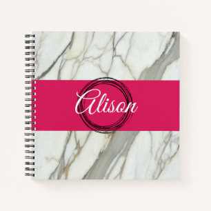 Witte marmer en roze fuchsia, aangepaste naam girl notitieboek