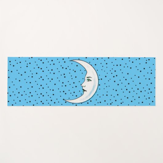 Witte motorkap met zwarte punaises op blauw yogamat (Voorkant (horizontaal))