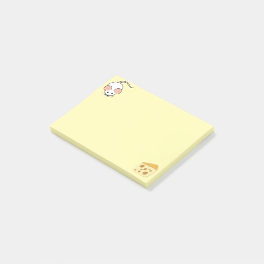Witte muis en kaas op geel post-it® notes (Schuin)