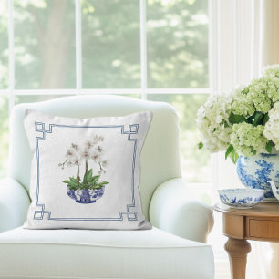 Witte orchidee in blauwe en witte Chinoiserie vaas Kussen