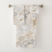 Witte orchideeën op een lichte crème   bad handdoek (Insitu)