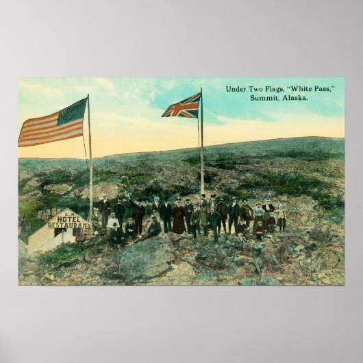 Witte pas met Russische en Amerikaanse vlaggen Poster (Voorkant)