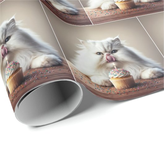 Witte Perzische kat met verjaardagscupcake Cadeaupapier (Rol Hoek)