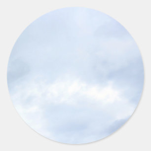 Witte pluizige wolken ronde sticker