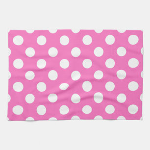 Witte polka stippen op roze theedoek