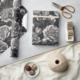 Witte pony bloemen op donkergrijs cadeaupapier