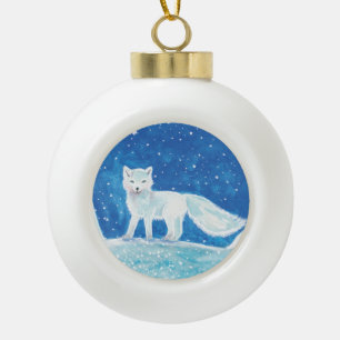 Witte poolvos in de winter keramische bal ornament