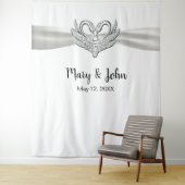 Witte Ribbon Zilveren Zwanen Huwelijksachtergrond Wandkleed (In situ)