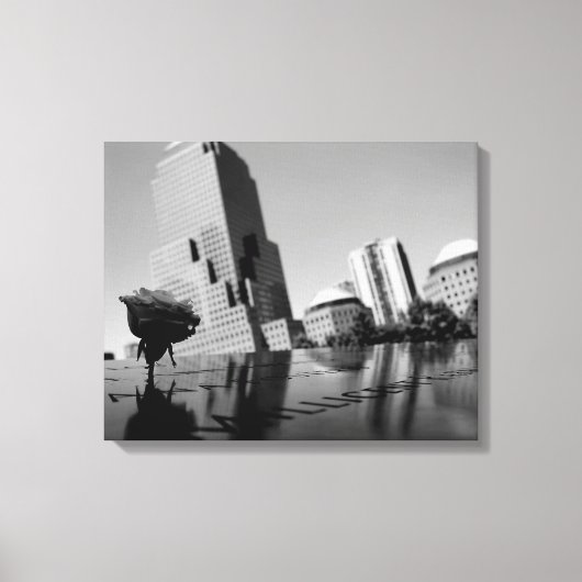 Witte roos ter nagedachtenis canvas afdruk (Voorkant)