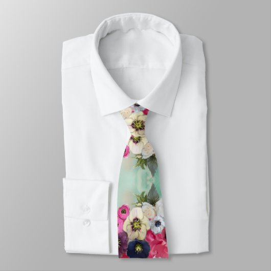 WITTE ROZE ROZEN, ANEMONEN BLOEMEN, AQUA BLAUWE FL STROPDAS (Gebonden)