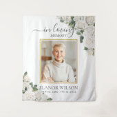 Witte Rozen Bloemstuk Foto Ter Herinnering Wandkleed (Voorkant)