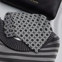 Witte Stippen op zwart geometrisch patroon