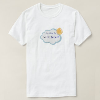 Witte T-shirt met daarop vermelde tekst.