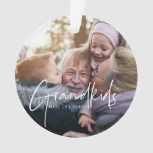 Witte tekst   Kleinkinderen maken het leven grandi Ornament