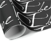 Witte tekst met details, geloof ik, papier met onm (Rol Hoek)