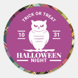 Witte Uil Halloween Nacht Kleurrijke Schotse Ruit Ronde Sticker