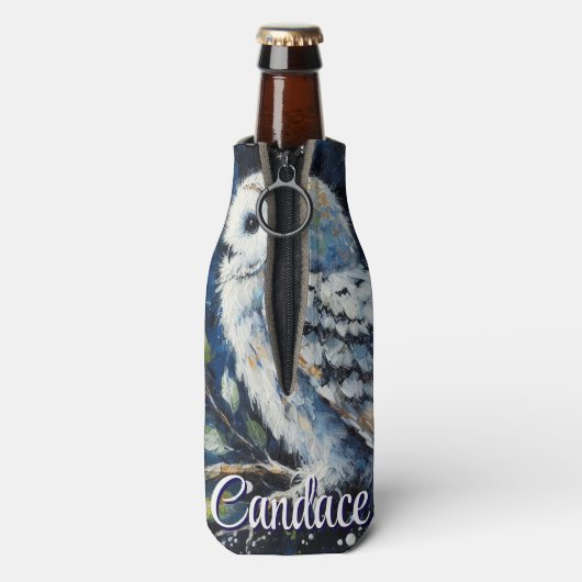 Witte uil op tak in maanlicht gepersonaliseerd flesjeskoeler (Fles Achterkant)