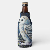 Witte uil op tak in maanlicht gepersonaliseerd flesjeskoeler (Fles Voorkant)