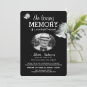 Witte veer in liefdevol geheugen aangepaste foto kaart (Staand voorkant)