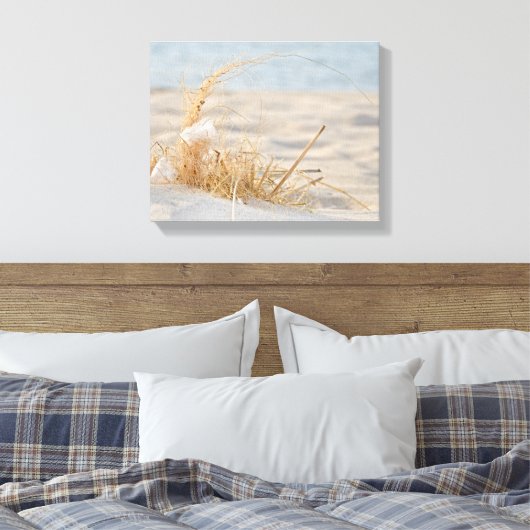 Witte veer in strandgras canvas afdruk (Insitu (Slaapkamer))