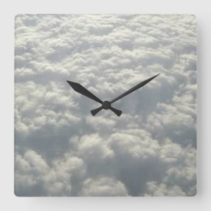 WITTE VLOEIBARE KLEUTEN VIERKANTE KLOK