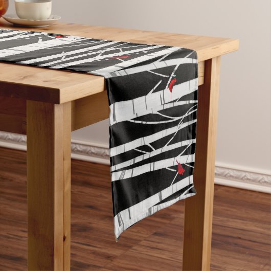 Witte vogel met kardinalen korte tafelloper (Voorbeeld)