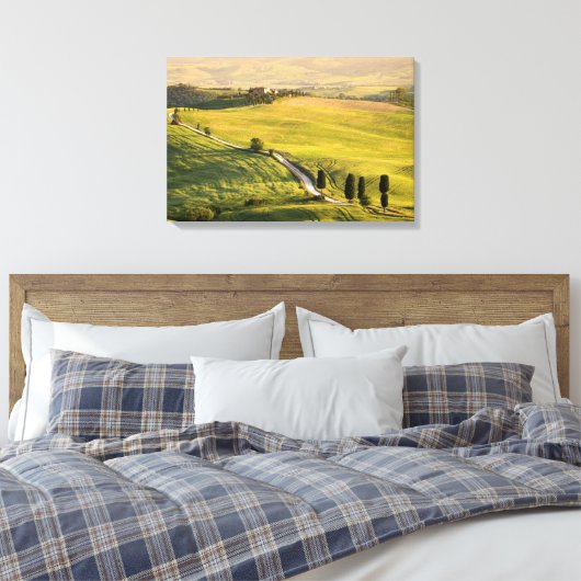 Witte weg in Toscane landschap canvas print (Insitu (Slaapkamer))