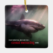 Witte wijzerhaai onder water keramisch ornament (Voorkant)