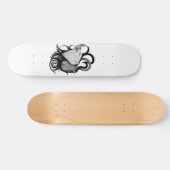 Witte Wolf met stamkunst van Raven Skateboard (Horizontaal)