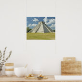 Witte wolken over de Mayaanse piramide Poster (Keuken)
