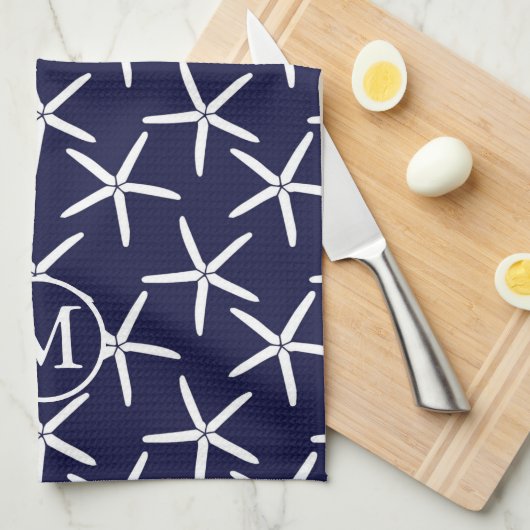 Witte zeester tegen een blauwe achtergrond theedoek (Quarter Fold)