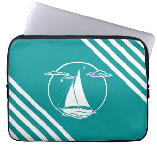Witte zeilboot/zeemeeuw/zonsondergang silhouet laptop sleeve